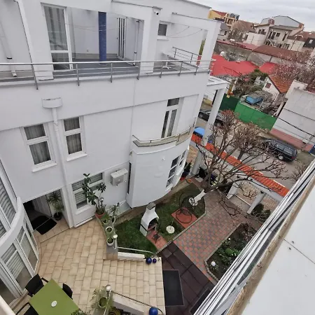 Fitness House With Garden Гостьовий будинок Констанца