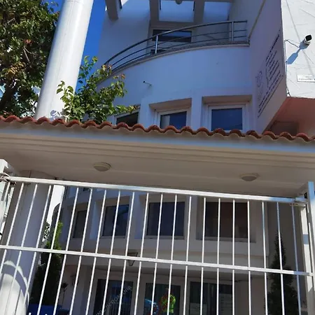 招待所 Fitness House With Garden 4*