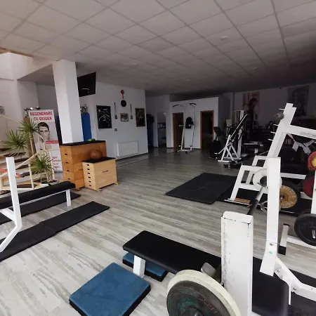 Fitness House With Garden Vendégház