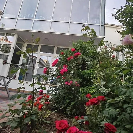 Fitness House With Garden Affittacamere *