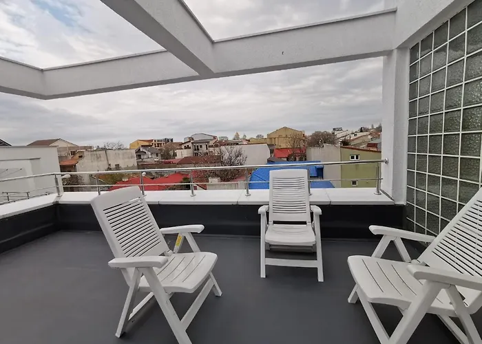 Fitness House With Garden Pensjonat 4*