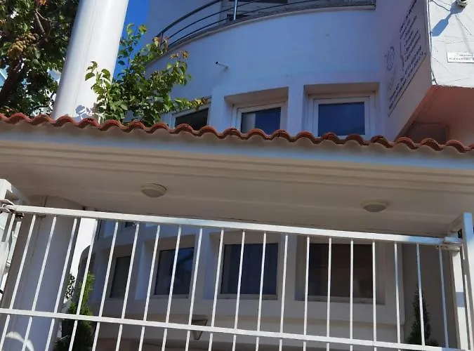 Pensiune Fitness House With Garden 4*